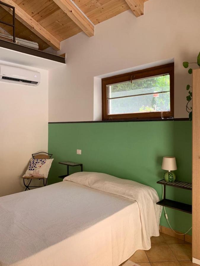 La Stanza In Giardino Bed & Breakfast Cava De' Tirreni Luaran gambar