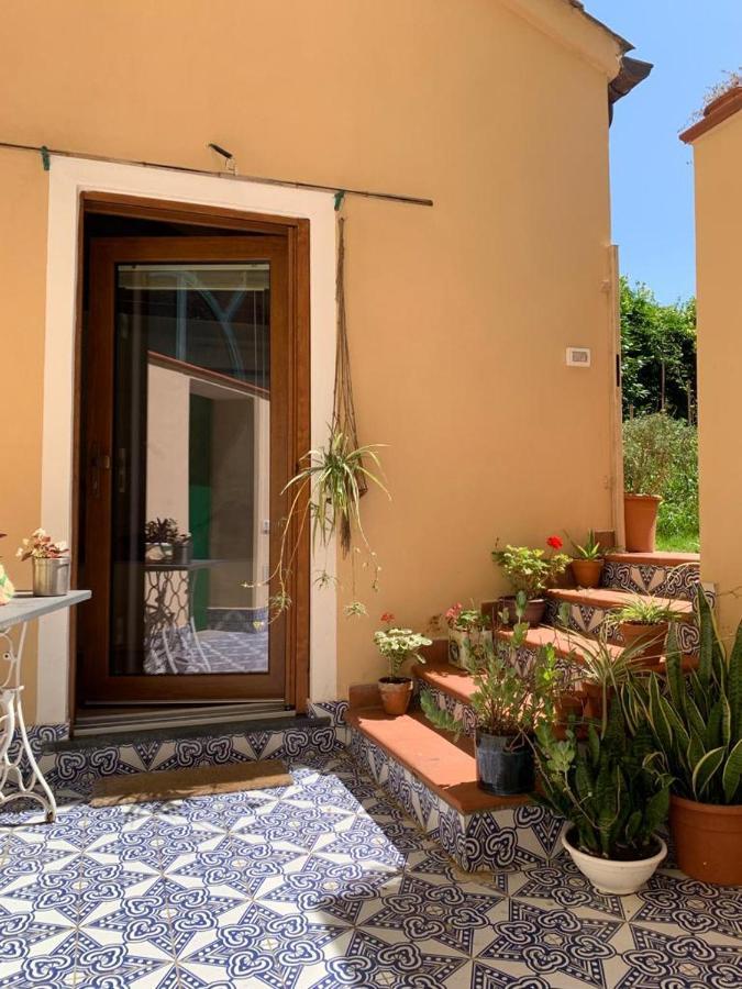 La Stanza In Giardino Bed & Breakfast Cava De' Tirreni Luaran gambar